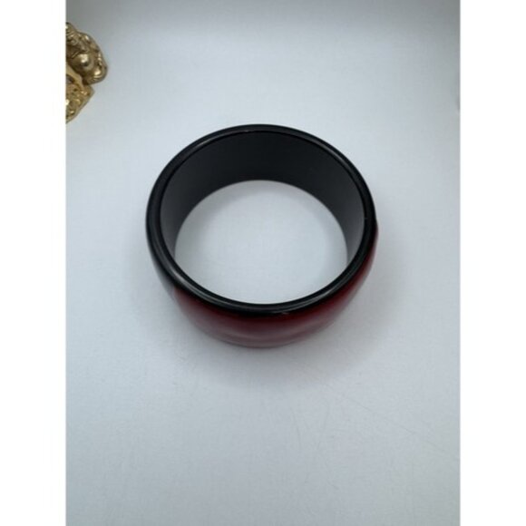 Vintage Retro 2 Tone LUCITE Bangle Red & Black- Chunky Lucite - Picture 6 of 10